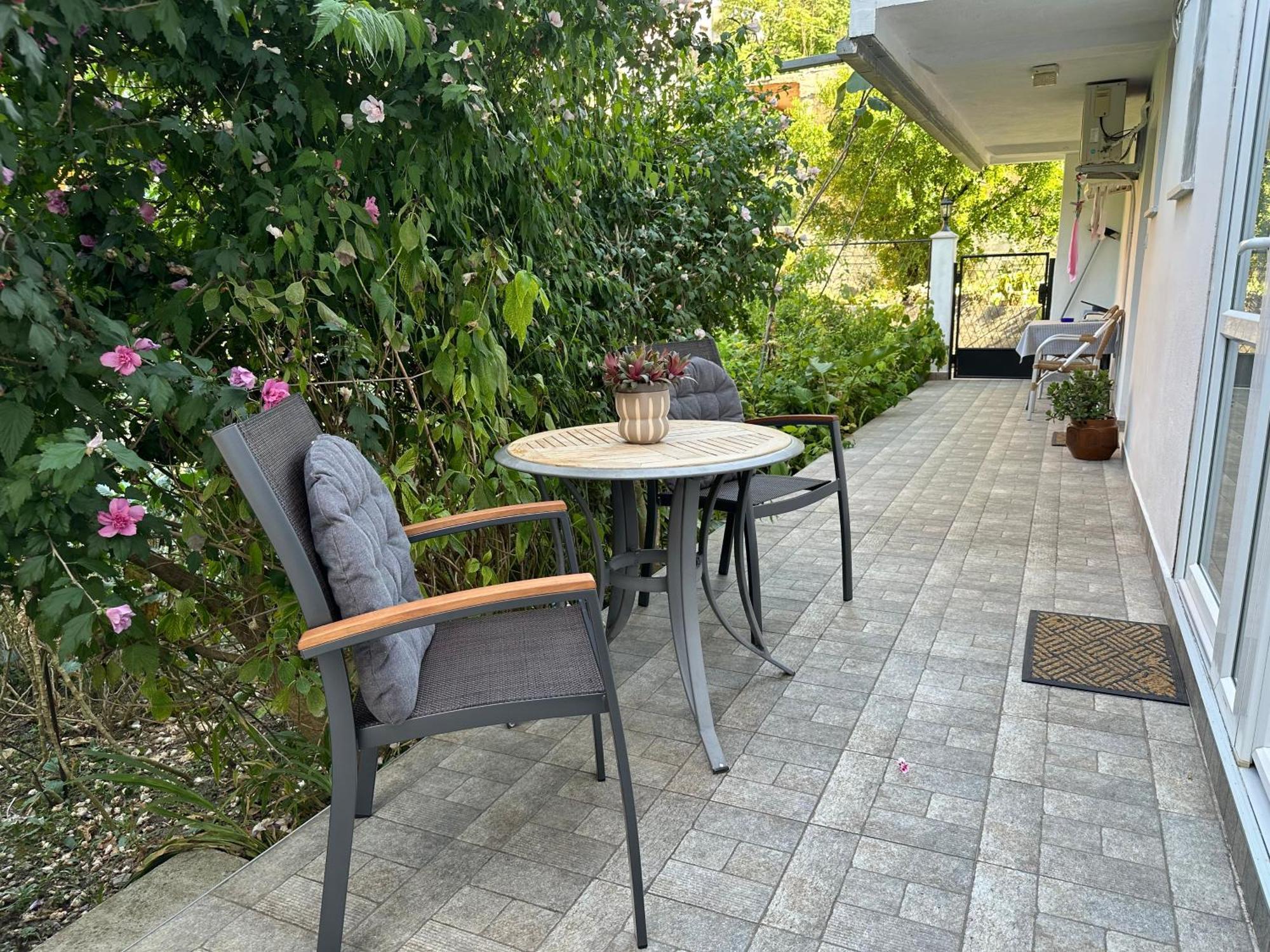 Apartments Suzana Herceg Novi Kültér fotó